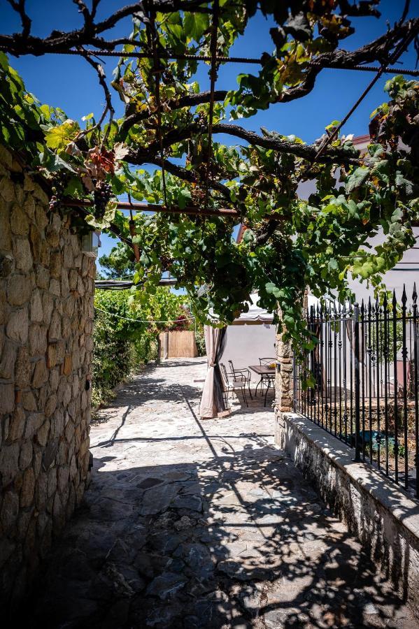 Vila Casa Aniello Caprioli Exteriér fotografie